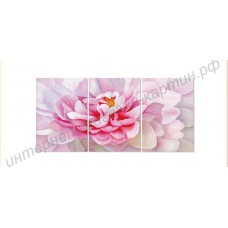 Модульная картина из 3 секций: розовый небесный цветок, выполненная маслом на холсте